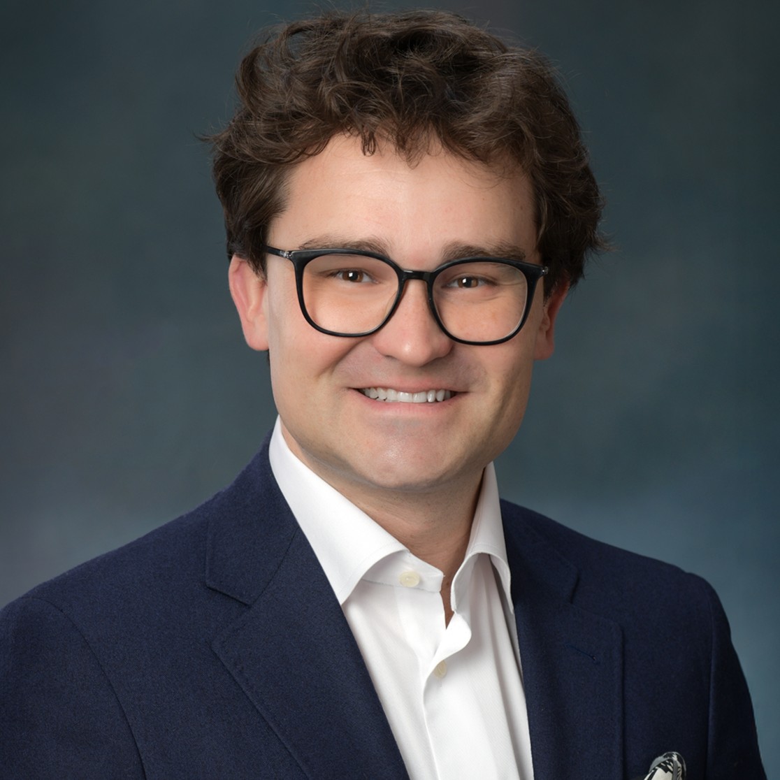 Craig Bell Estabrooks